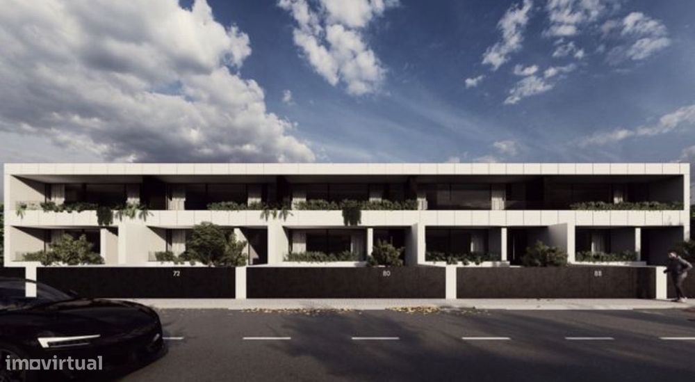 Terreno à venda em Guimarães - Candoso, São Santiago e Mascotelos