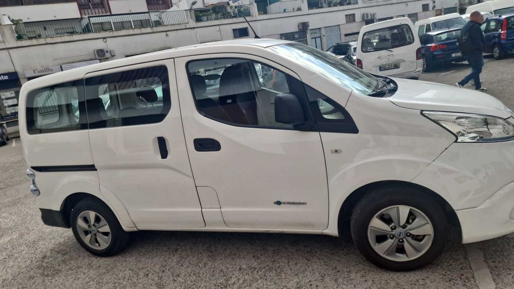 Nissan E-NV200 Elétrico