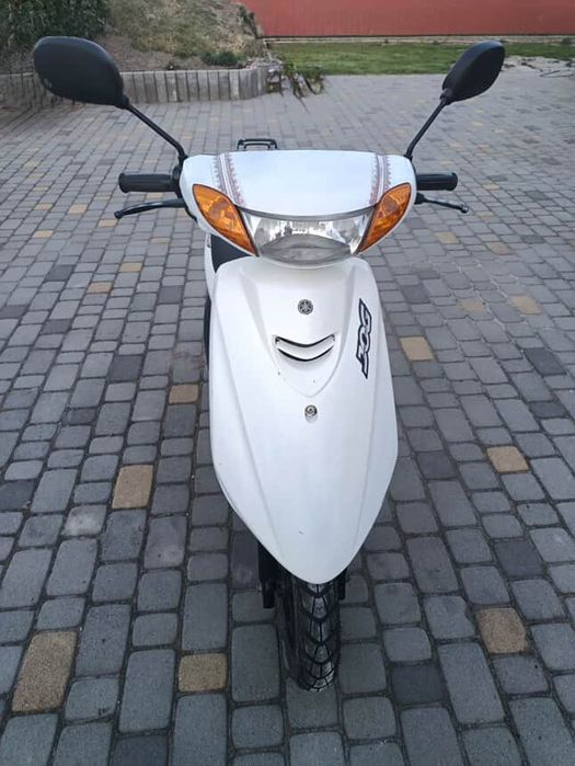 Продам 4х тактний скутер Yamaha jog,водяне охолодження