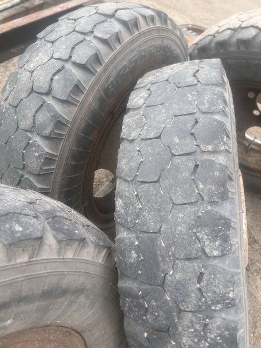 Шини 240 Газ 53 колеса 8.25 р 20