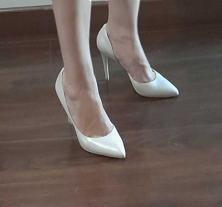 Жіночі туфлі Aicci Berllucci  Розмір 38