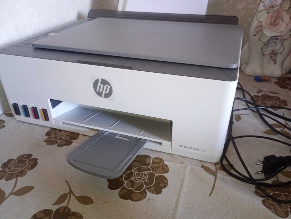 Продам принтер hp