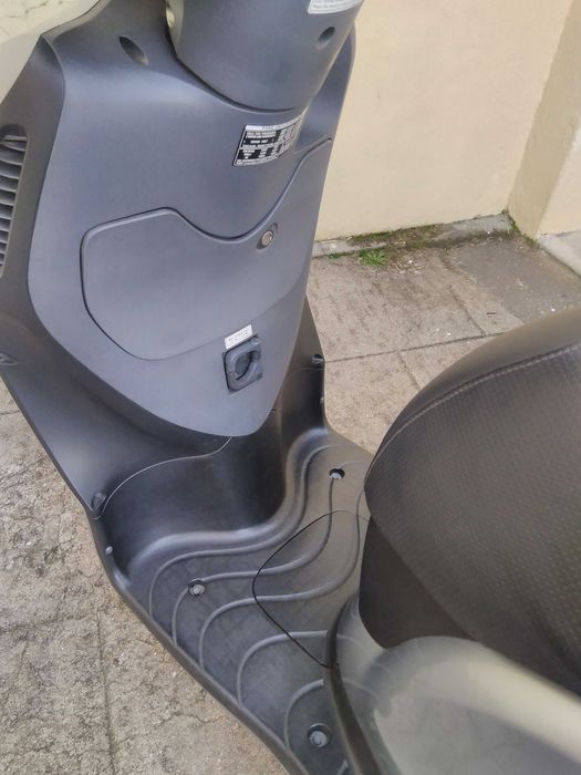 Honda PS 125i impecável.