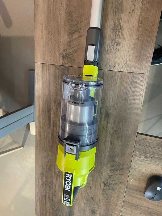 Odkurzacz akumulatorowy stick Ryobi 18V ONE+ PCL720K