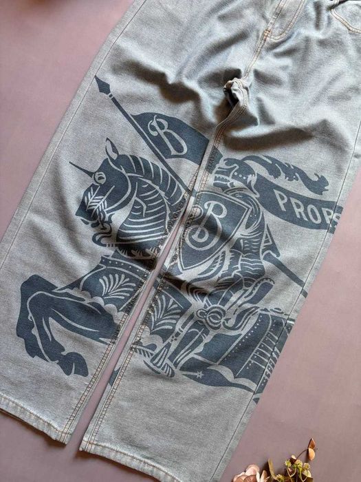 РОЗПРОДАЖ Джинси Burberry