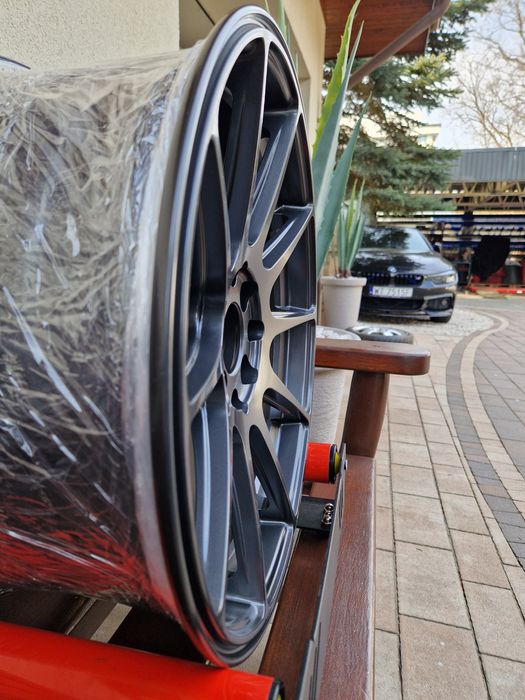 Felgi Japan Racing JR11   8J17 4X100 4X114.3