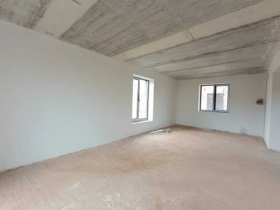 Дуплекс в закритому комплексі у с.Вовчинець