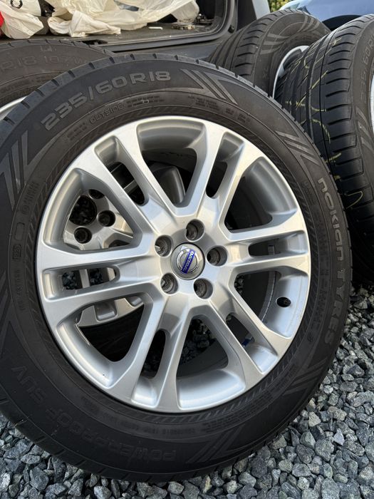 Opony 235 60 18 SUV
