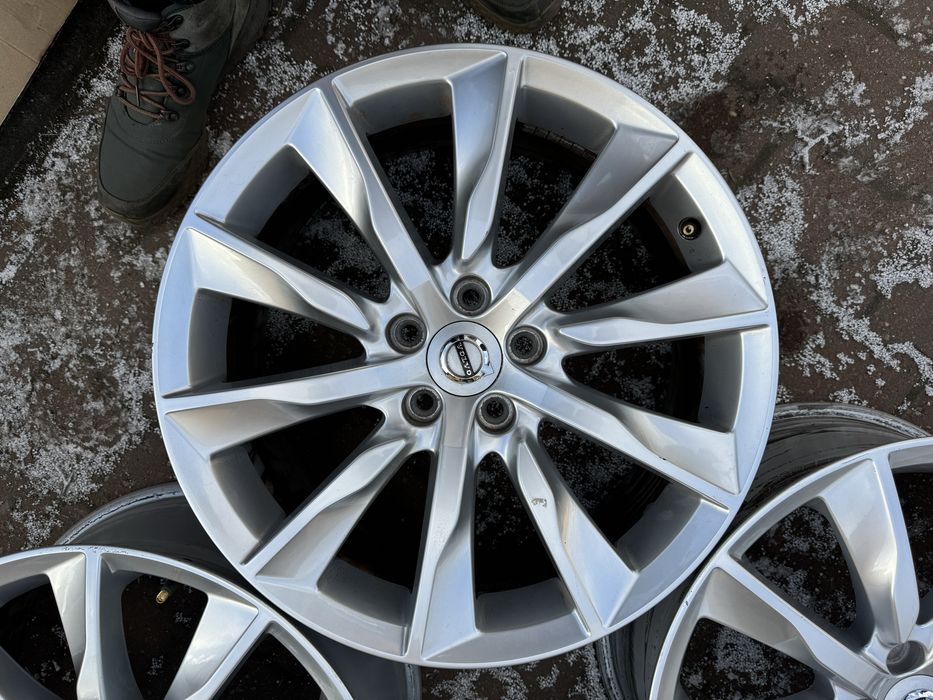 Felgi 18 cali Volvo S90 V90 oryginał