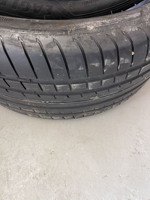 Pneus duas medida 19” Goodyear