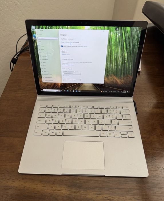 Ноутбук-трансформер Microsoft Surface Book