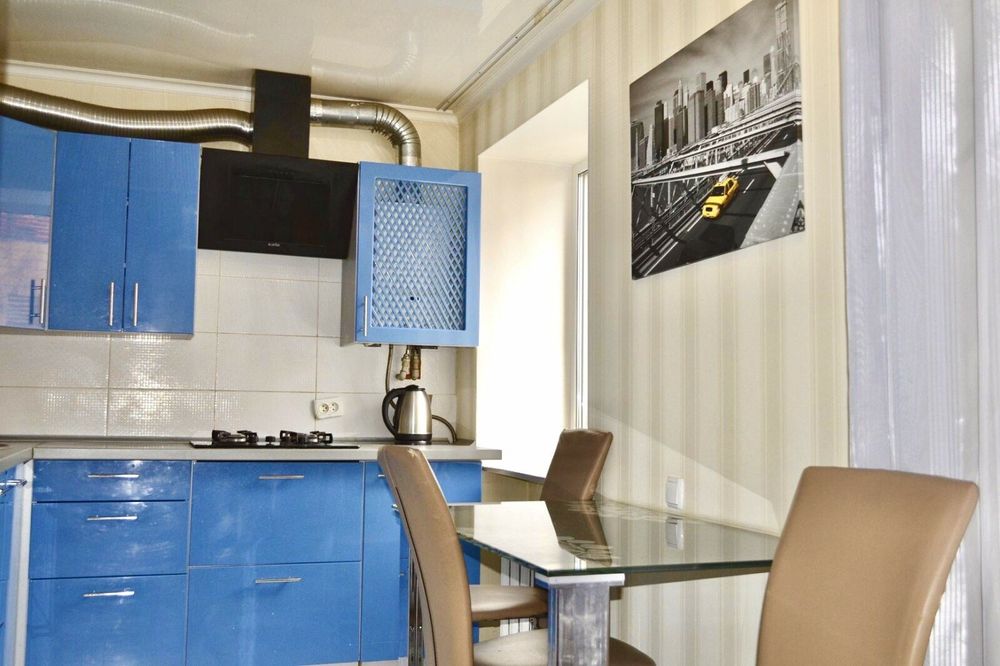 Современная 2 ком, квартира на Европейской 8, Мост сити, Пассаж, центр