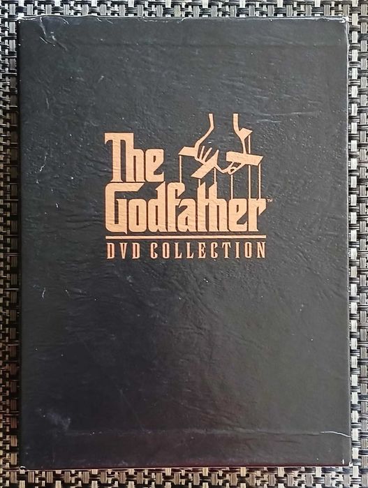 O Padrinho - Trilogia - 5 DVDs  - Muito Bom Estado