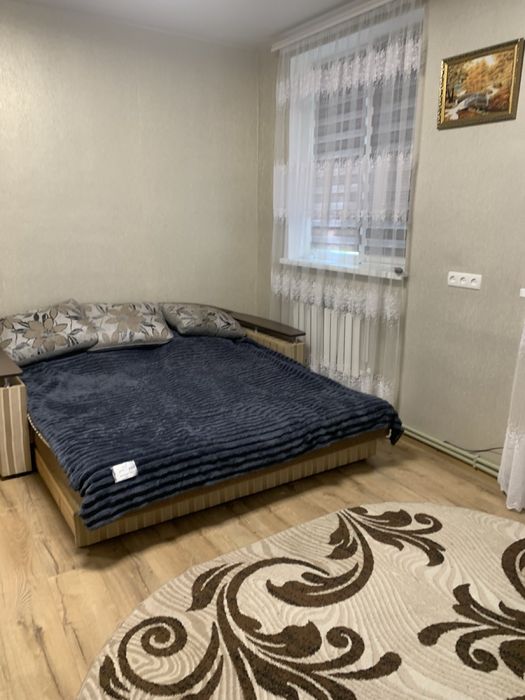 Продаж частини будинку з 2 гаражами /р-н Новомиколаівка/