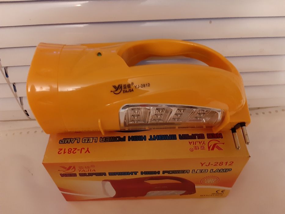 Ліхтарик Акумуляторний світлодіодний яскравий Yajia YJ-2812