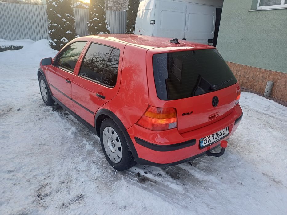 Volkswagen Golf 4 .1.6.
Volkswagen Gol