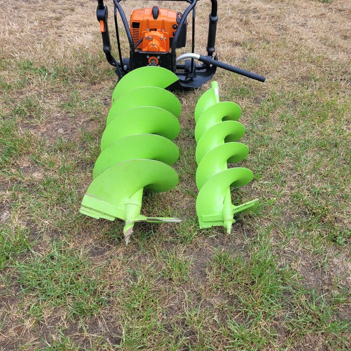 Wiertnica glebowa świder spalinowy Stihl BT121