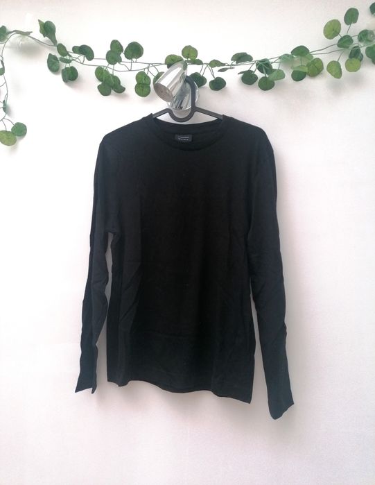 Camisola Preta de Manga Comprida