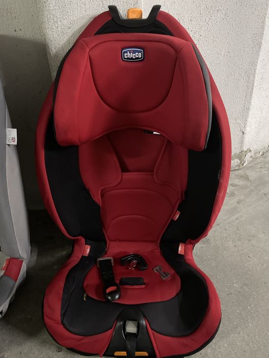 Cadeira auto Chicco Gro-UP Grupos 1 2 3