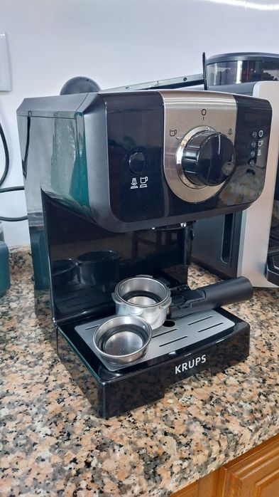 Máquina de Café KRUPS XP320810