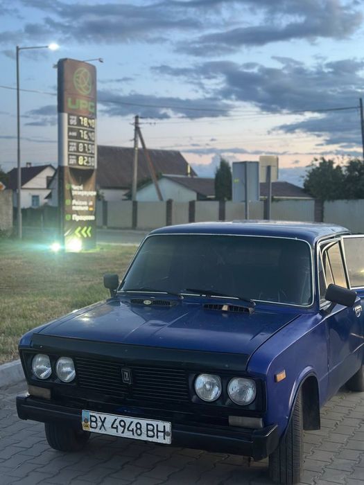 Автомобіль Ваз 21063