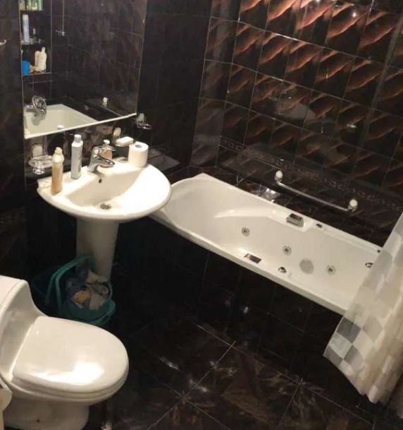 Сдам 2 комнатную кв  в центре! Успенская/Александровский проспект!