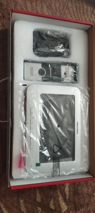 Videodomofon hikvision ds kis202t