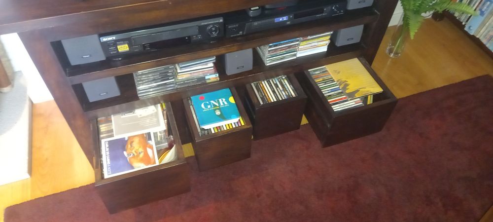 Móvel APARADOR  para TV e Multimédia