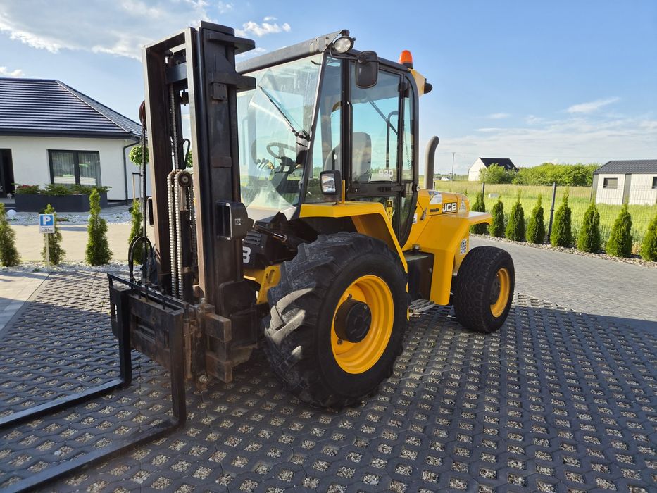 Wózek widłowy terenowy JCB 930 4X4 20r