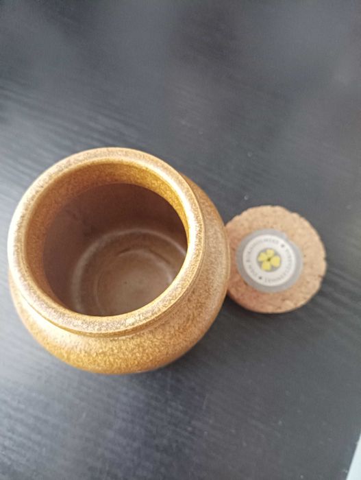 Pojemnik ceramiczny z korkiem