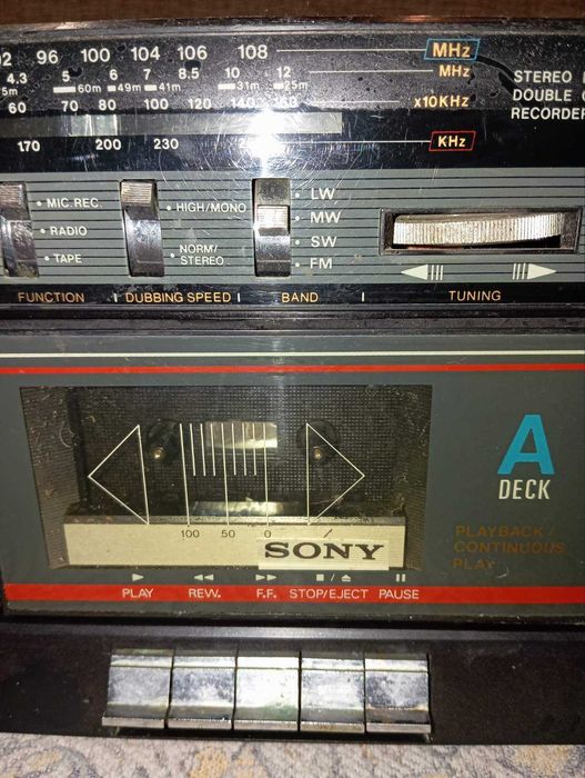 Продам стереомагнітолу 2-х касетну Kamosonic