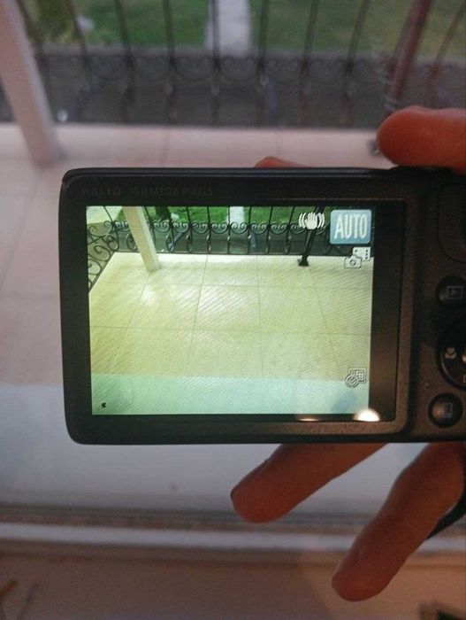 Canon SX600 HS WiFi NFC, 18x zoom, PC2071