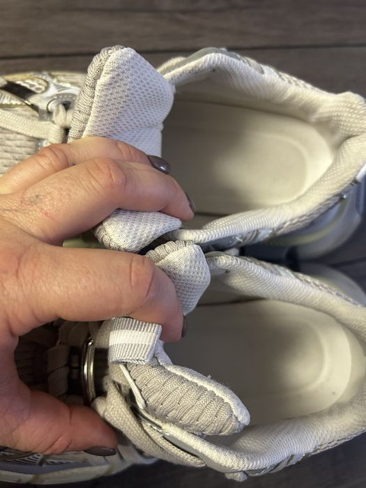 Кросівки хіт 2025