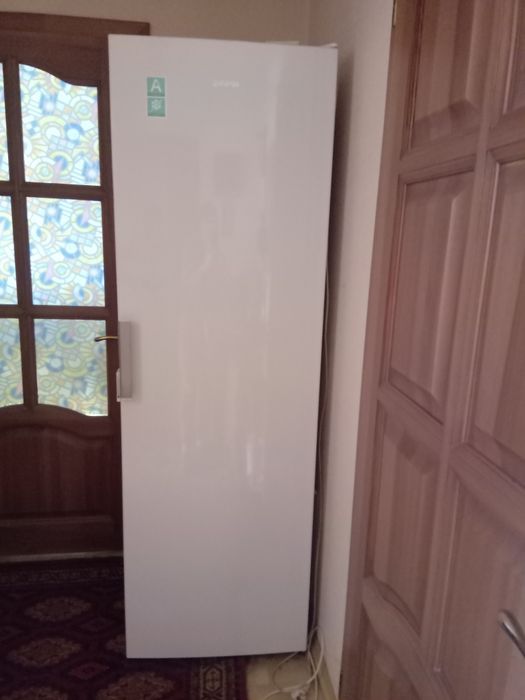 Морозильний шкаф Gorenie 243 літра