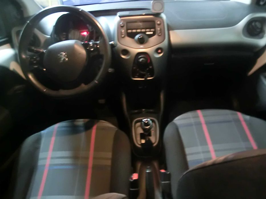 Peugeot 108 Automático