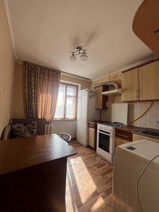 Продаж 1-кім. квартири в Центрі (вул. Героїв Поліції )
