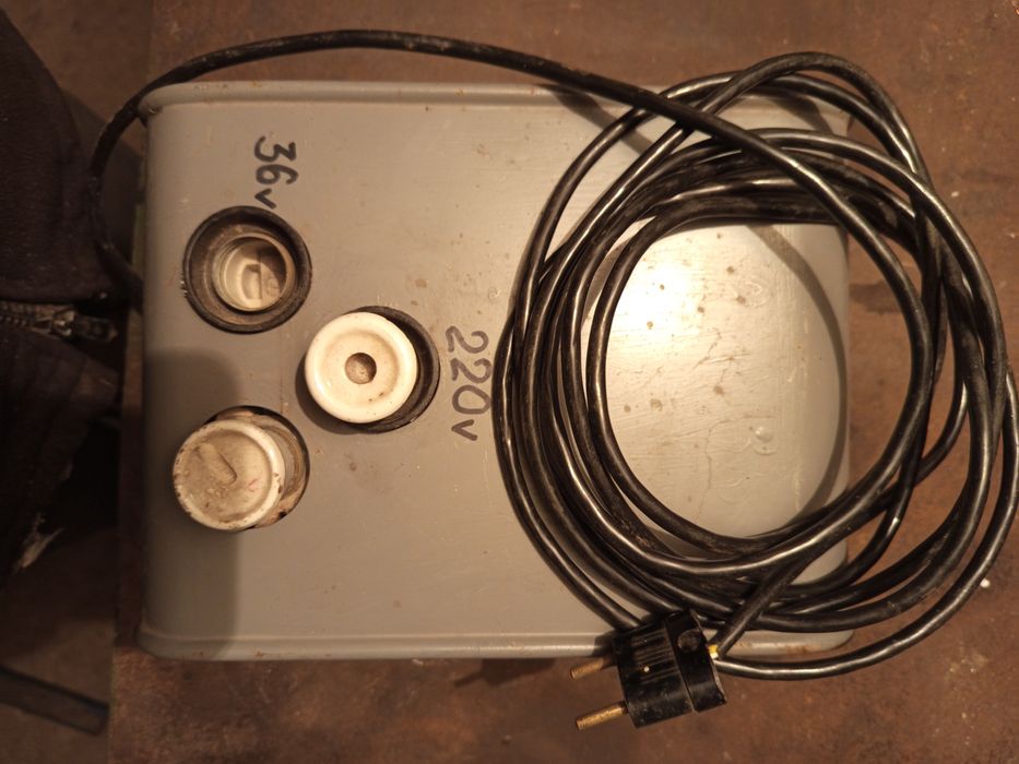 Трансформатор постоянно тока.36В