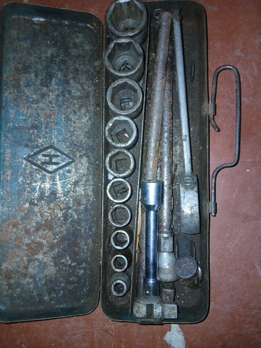 Продам  набор головок ссср