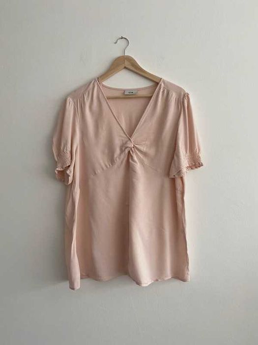 jasna różowa bluzka dekolt V krótki rękaw C&A plus size 44 xxl