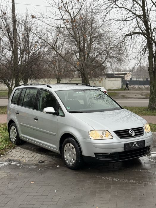 Volkswagen TOURAN дизель С германии Идеал