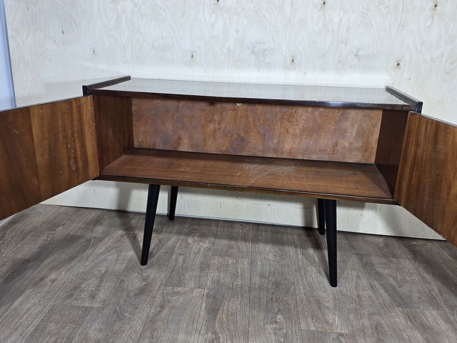 Komoda prl transport