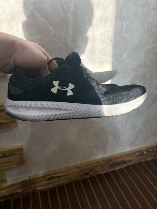 Кросівки under armour 41 26 см