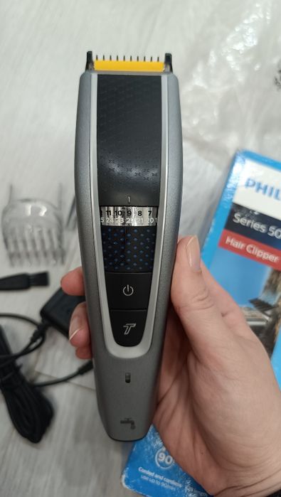 Машинка для стрижки волосся Philips Hair Clipper Series 5000