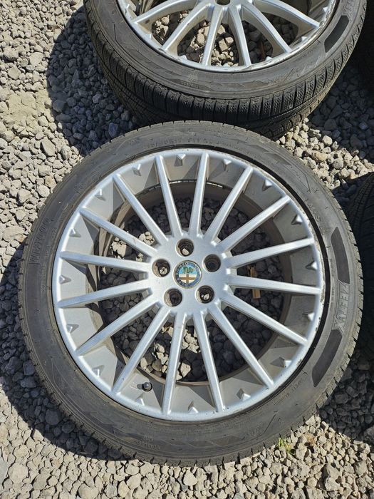 Koła felgi opony alfa romeo 215/45 r.17