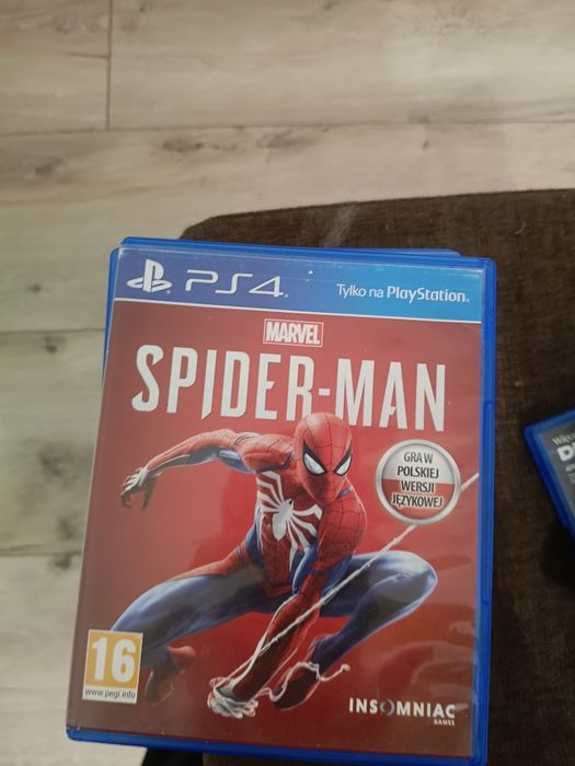 Ps 4 slim opisss!