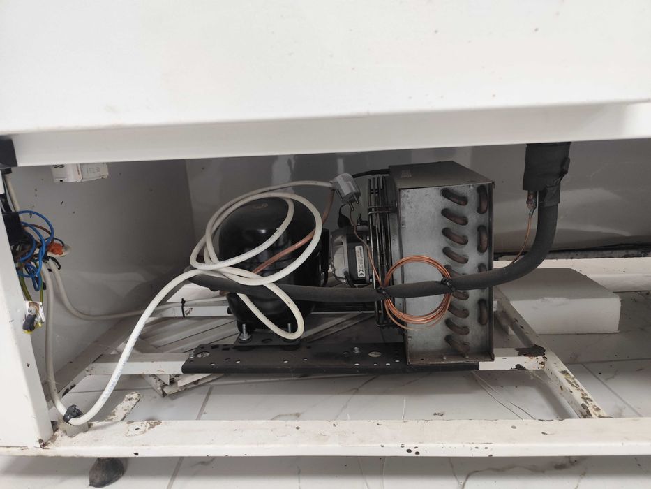 Холодильна вітрина