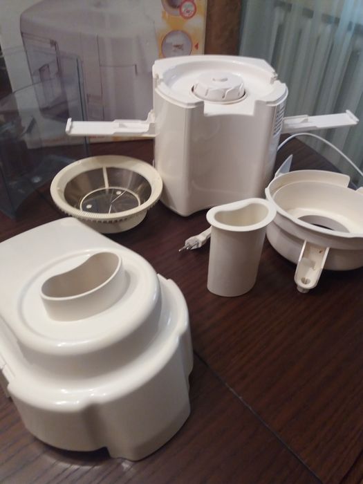 Продам соковыжималку MOULINEX.