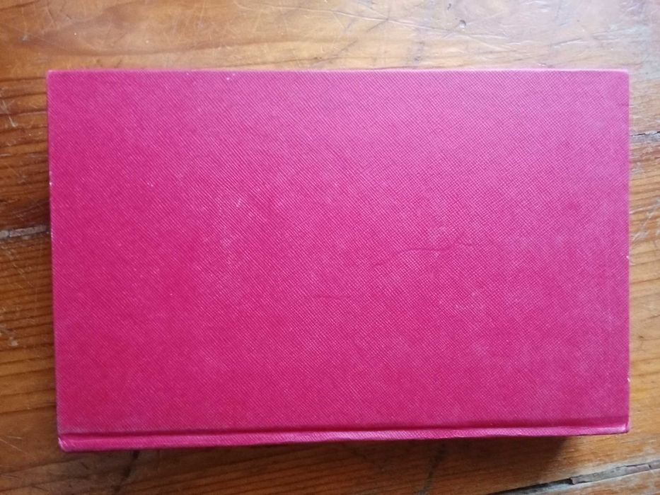 Livro "Os Maias" de Eça de Queiroz