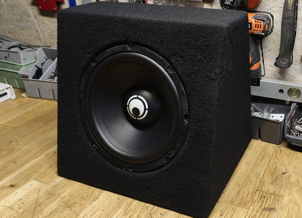 Skrzynia basowa RE Audio Re10s4 2x4ohm 200w rms 25cm 10" oldschool
