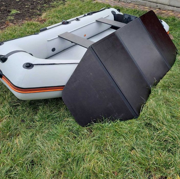 Продам човен Калібрі